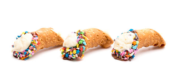 istock Traditional Italian Cannolis on a White Background 927252906