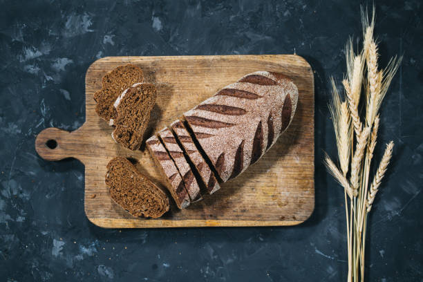 istock Loaf of fresh sliced bread 927257044