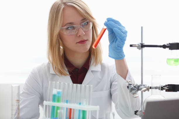 istock Technician hold in arms in protective gloves 927257890
