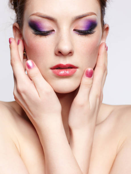 istock beautiful redhead girl 927292754