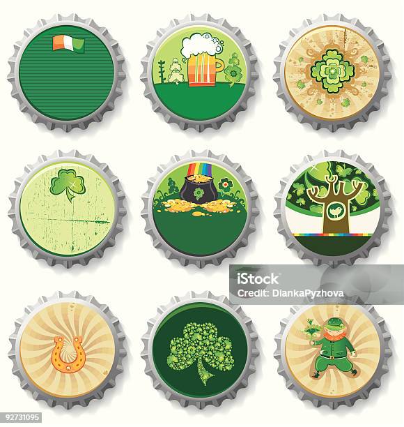 St Patricks Day Butelka Piwa Czapki Zestaw - Stockowe grafiki wektorowe i więcej obrazów Alkohol - napój - Alkohol - napój, Bez ludzi, Butelka piwa