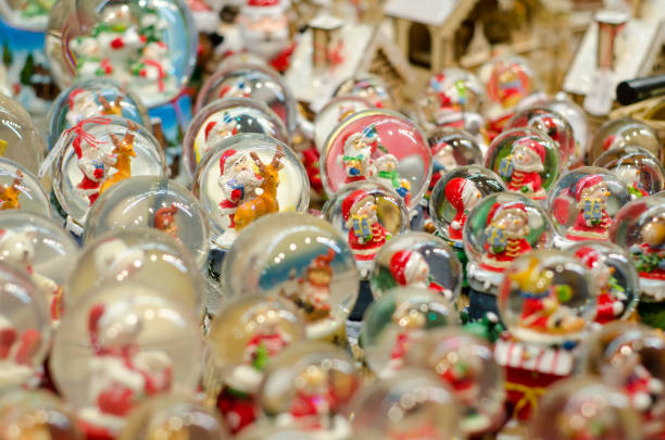 istock Snow-ball Toy Glass Ball 927337184