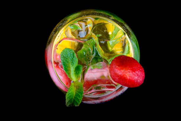 istock alcoholic cocktail on a black background with insulation 927344122