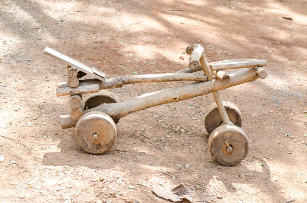 istock Wooden toy car 927430214