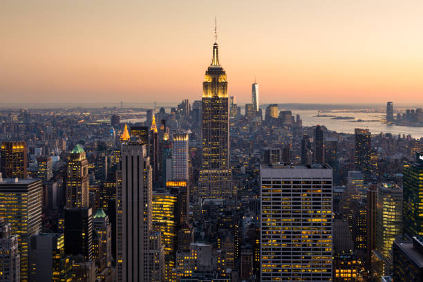 istock New York City Manhattan downtown skyline. 927433736
