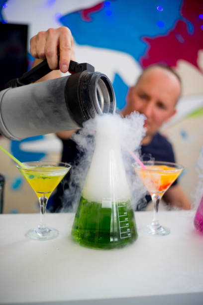 istock Bar in trampoline center 927446988