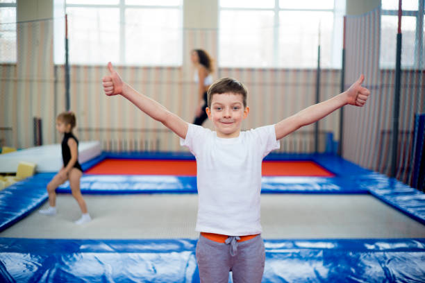 istock Kids in trampoline center 927448538