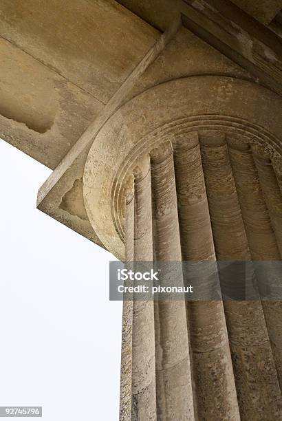 Columnas Foto de stock y más banco de imágenes de Arcada - Arcada, Arco - Característica arquitectónica, Arquitectura