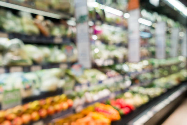 istock Blurry background in supermarket 927496204
