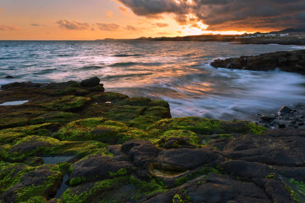 istock sea sunset at stones beach 927534056