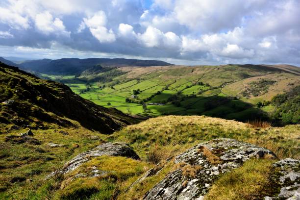 istock Sunlight on the Longsleddale valley 927535518