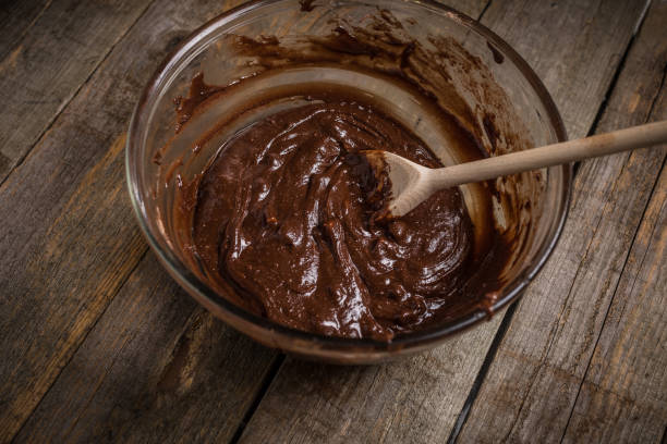 istock Bowl of cake mixture 927548770