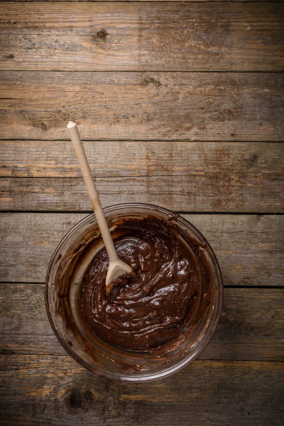 istock Bowl of cake mixture 927548970