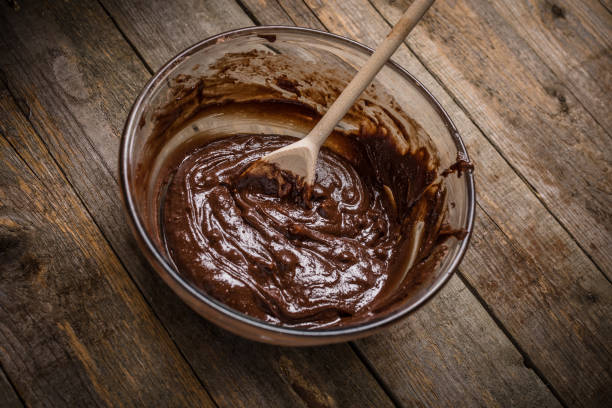 istock Bowl of cake mixture 927549088