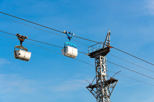 istock Rope cargo line for raw material supply. Freight lift. 927573384