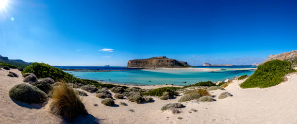 istock Vibrant blue Balos Beach Lagoon, Gramvousa, Crete, Greece 927604686