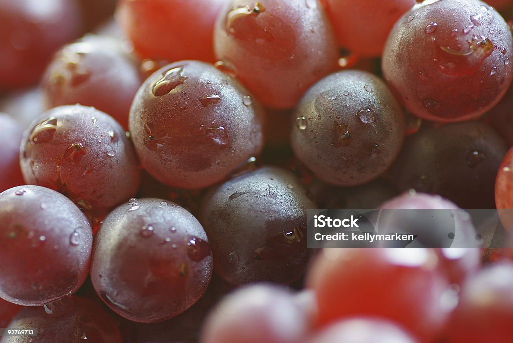 Красный виноград - Стоковые фото Без людей роялти-фри