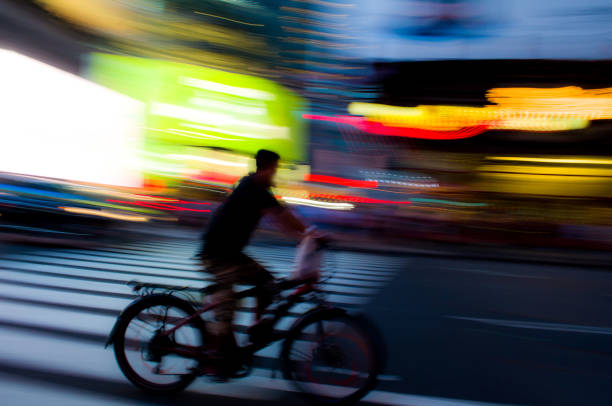 istock cyclist speeding in city 927714022