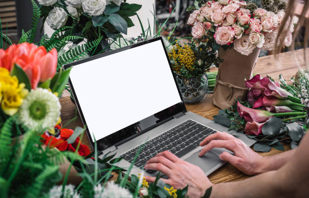 Woman Using Interface Of Flower Shop Stock Photo - Download Image Now -  Business, Device Screen, Owner - iStock