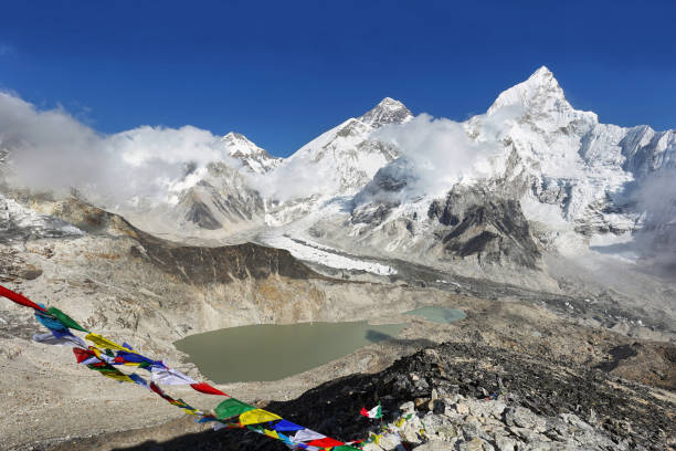 changtse、エベレストとヌプツェ kalapattar 5545 m から - 5545 ストックフォトと画像