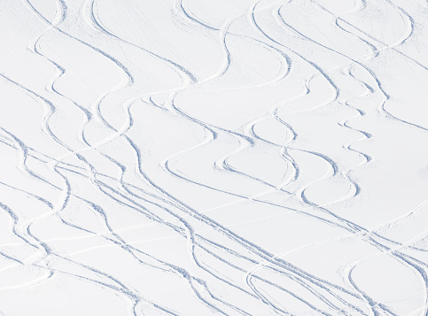 Ski tracks on powder snow