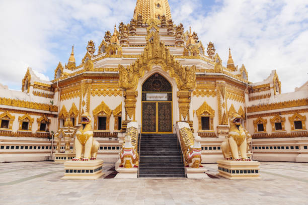 istock Swe Taw Myat (as known as Buddha Tooth Relic Pagoda) in Yangon, Myanmar. 927872768