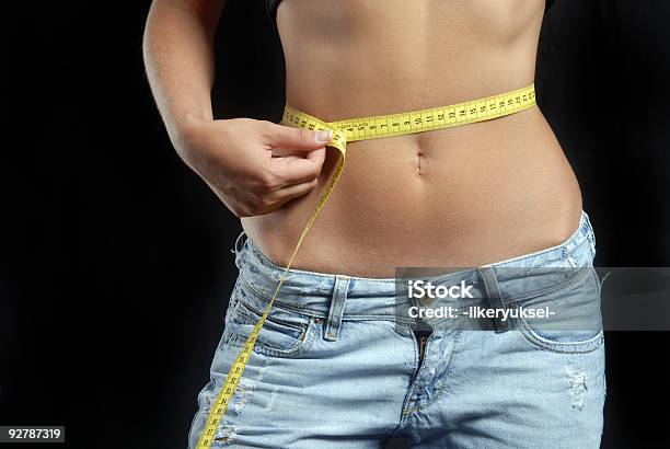 Vestibilità Corpo Con Dieta - Fotografie stock e altre immagini di Abbigliamento casual - Abbigliamento casual, Addome umano, Adulto