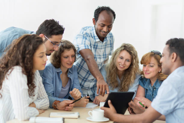istock Start-up  business team working having a discussion 927876866