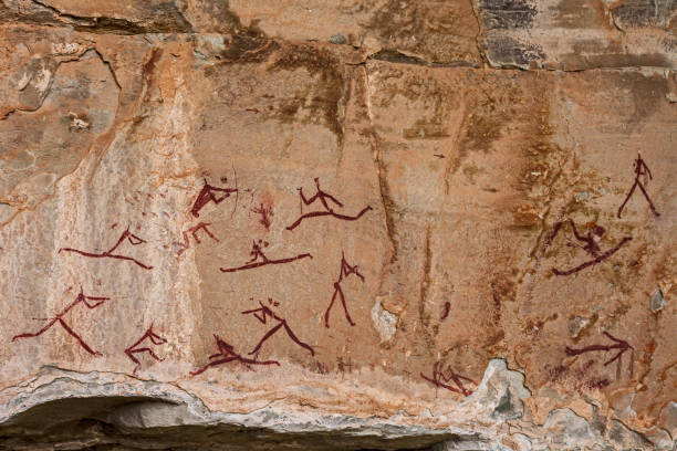 istock South African Bushman Rock Art 9 927885042