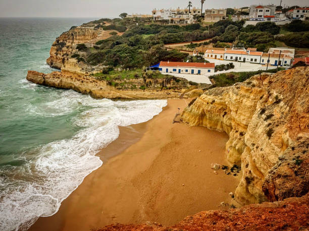 Views of Martin Barranco Beach, Meia Praia