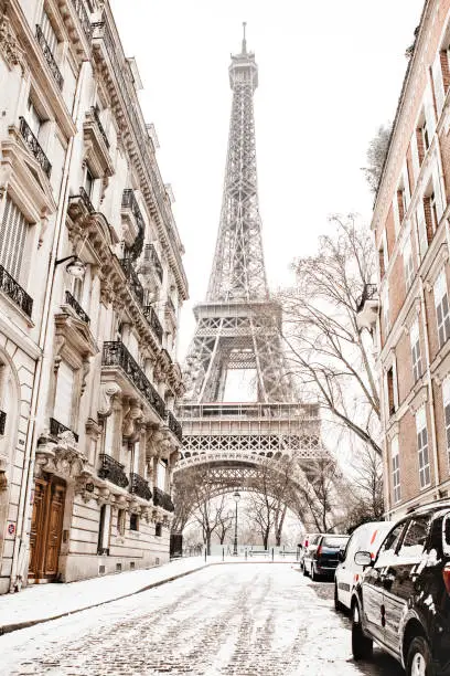 Photo of Eiffel tower with snow