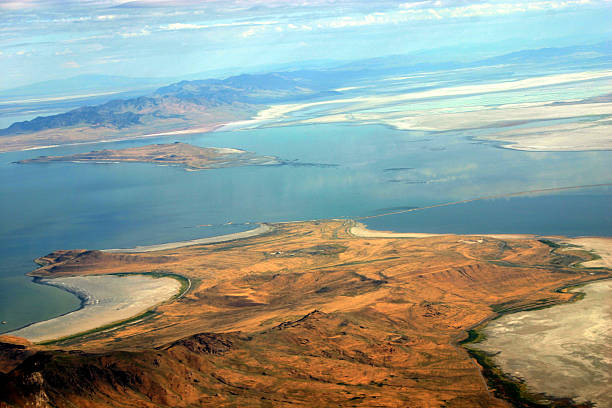 istock Over the Salt Lake 92795065