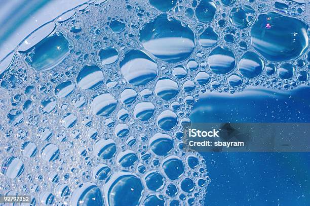 Soap Bubbles Stockfoto und mehr Bilder von Bildhintergrund - Bildhintergrund, Blase - Physikalischer Zustand, Blau
