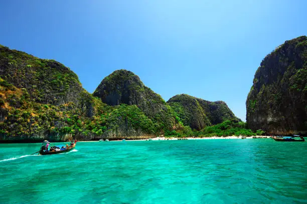 Photo of Maya bay on phi phi island in Thailand