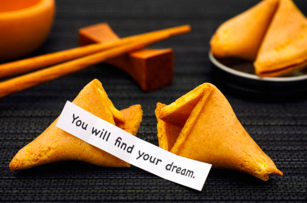 istock Paper strip with phrase You Will Find Your Dream from fortune cookie 928028780