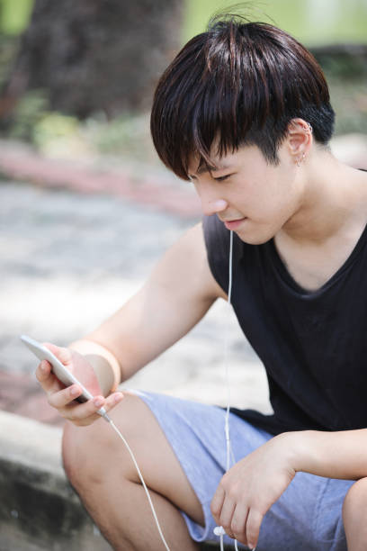 istock Young Asian man doing exercise in the summer 928037198