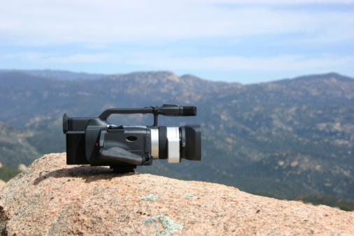 Profesional camera set in the mountains fot a photoshoot
