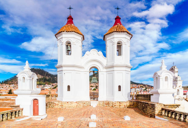 vista de la azotea de san felipe de neri - bolivia - albuquerque catholicism church new mexico fotografías e imágenes de stock