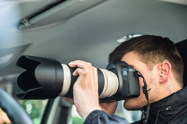 istock Man Photographing With Slr Camera 928081082