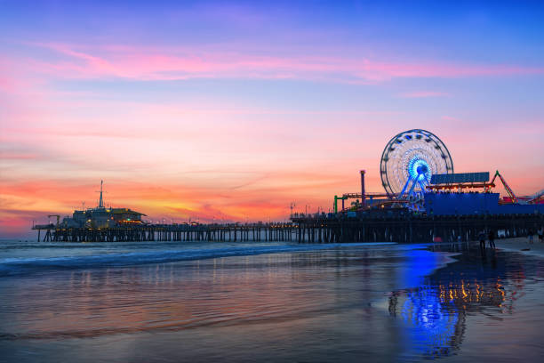 istock The Santa Monica Pier at sunset 928081936