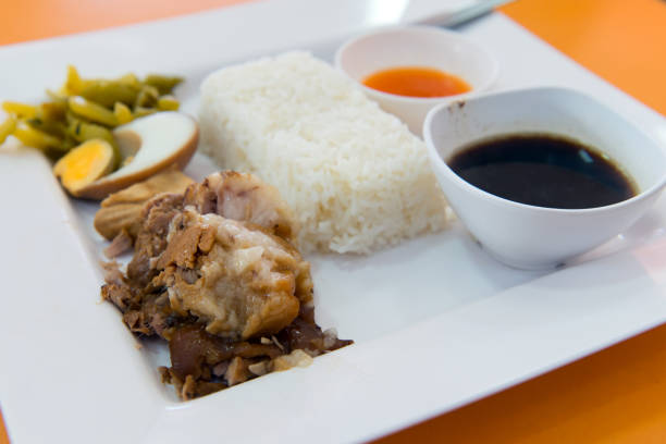 istock Famous Thai stewed pork leg rice 928107794