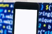 smartphone-isolierte-abschirmung-gegen-programmcode.jpg?b=1&s=170x170&k=20&c=TiR6PMgMjny53akrthur68bv-02GckIKPYzI3jsHMM8=