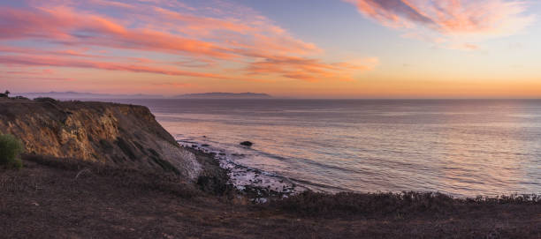 istock Colorful Sunset at Golden Cove 928219302