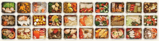 istock Set of take away food boxes at white background 928223758