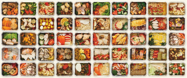 istock Set of take away food boxes at white background 928223858