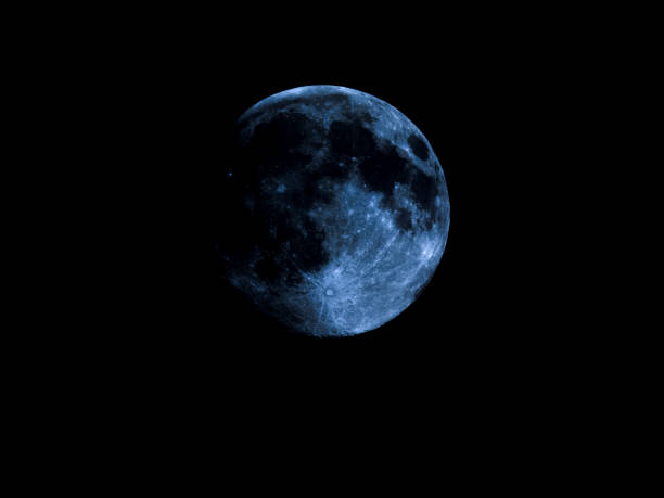 istock High contrast Full moon seen with telescope 928231130