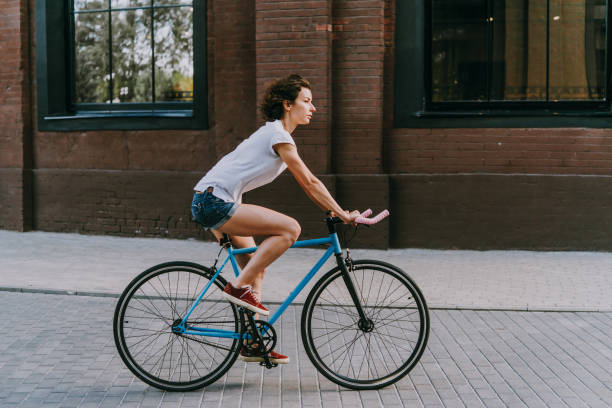 istock Bike girl 928331732