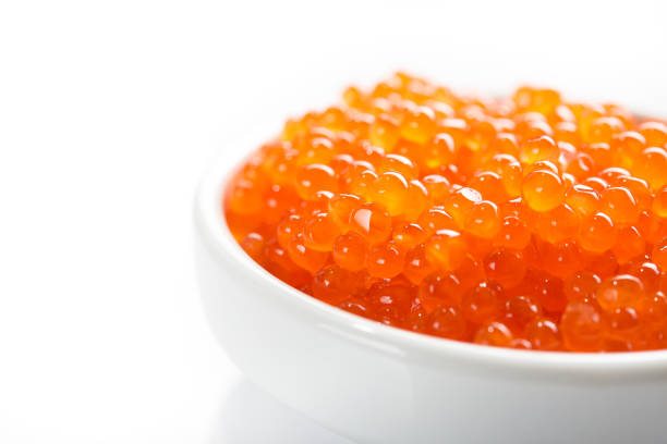 istock Red caviar in a bowl isolated 928331940