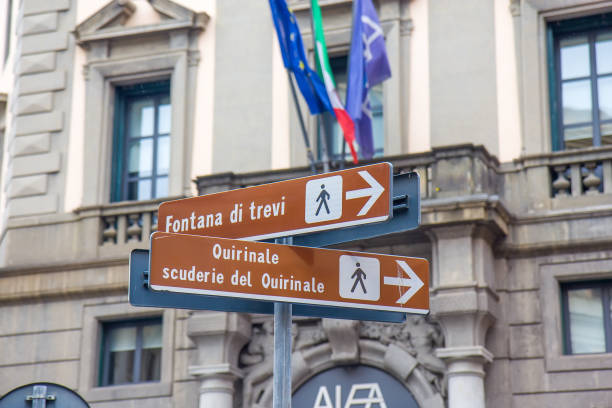 istock Street sign in Rome, Italy 928336318