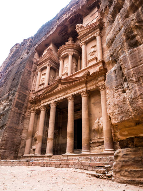 istock The Treasury - Petra, Jordon 928376610